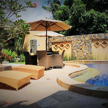 Matahari Inn Gili Trawangan Exterior photo