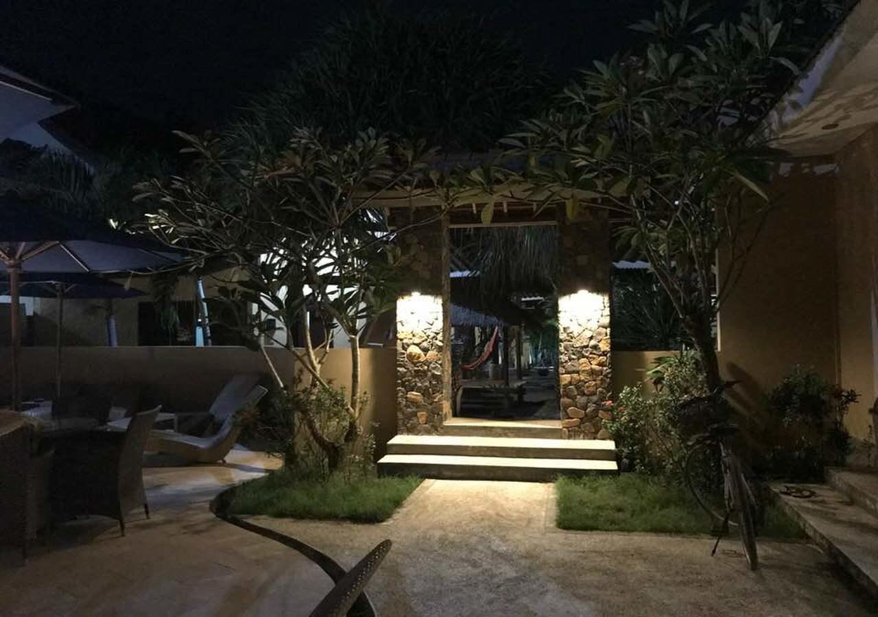 Matahari Inn Gili Trawangan Exterior photo